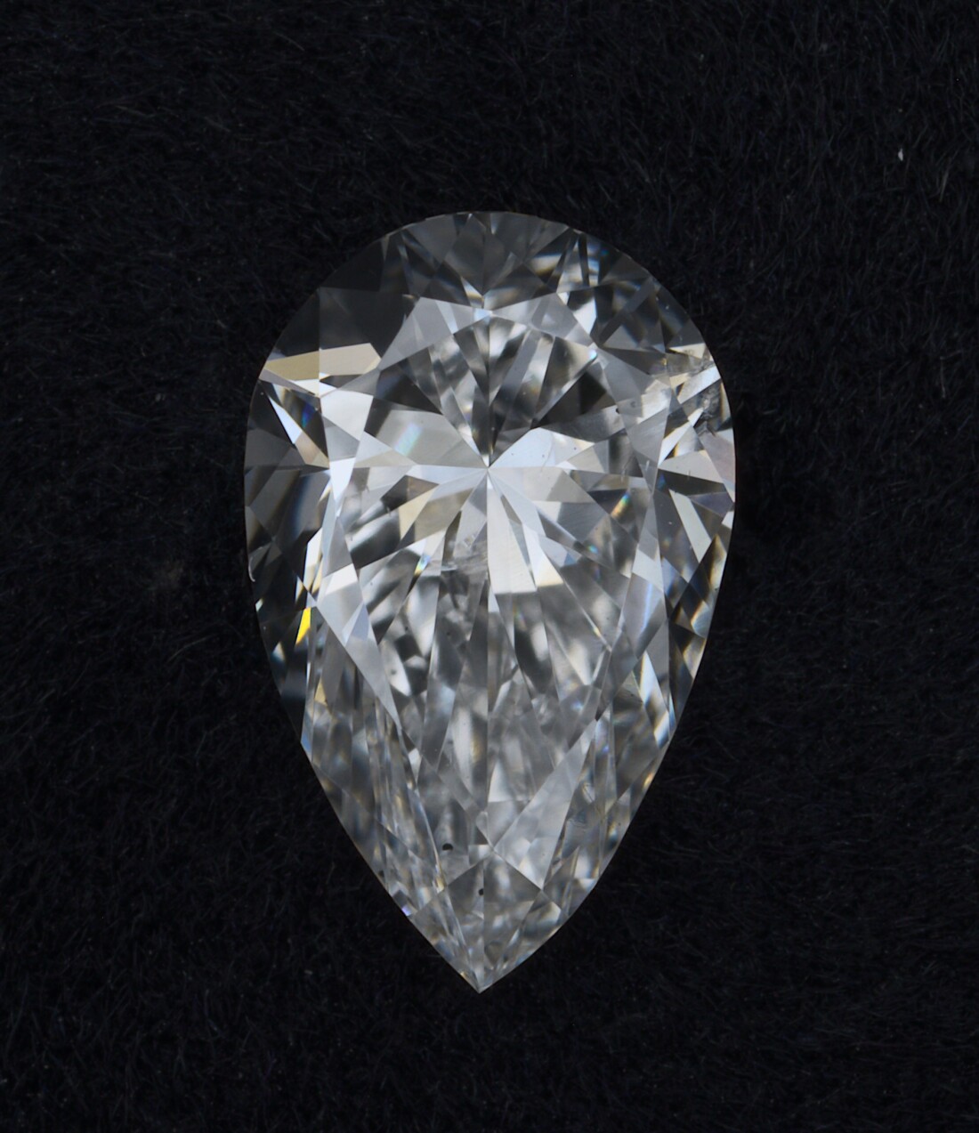 0.68carat, F color, SI1 clarity, 0 cut, VG polish, VG symmetry, NON fluorescence, IGI lab, 536274927 certificate, lab grown, diamond