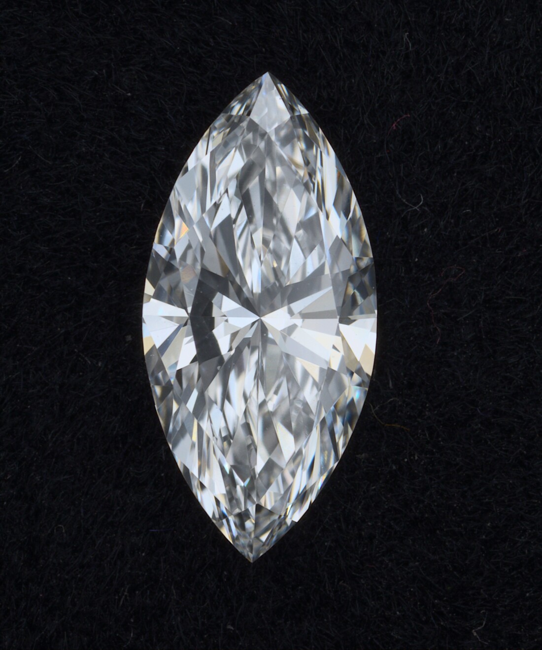 0.65carat, F color, VVS2 clarity, 0 cut, VG polish, EX symmetry, NON fluorescence, IGI lab, 526287680 certificate, lab grown, diamond