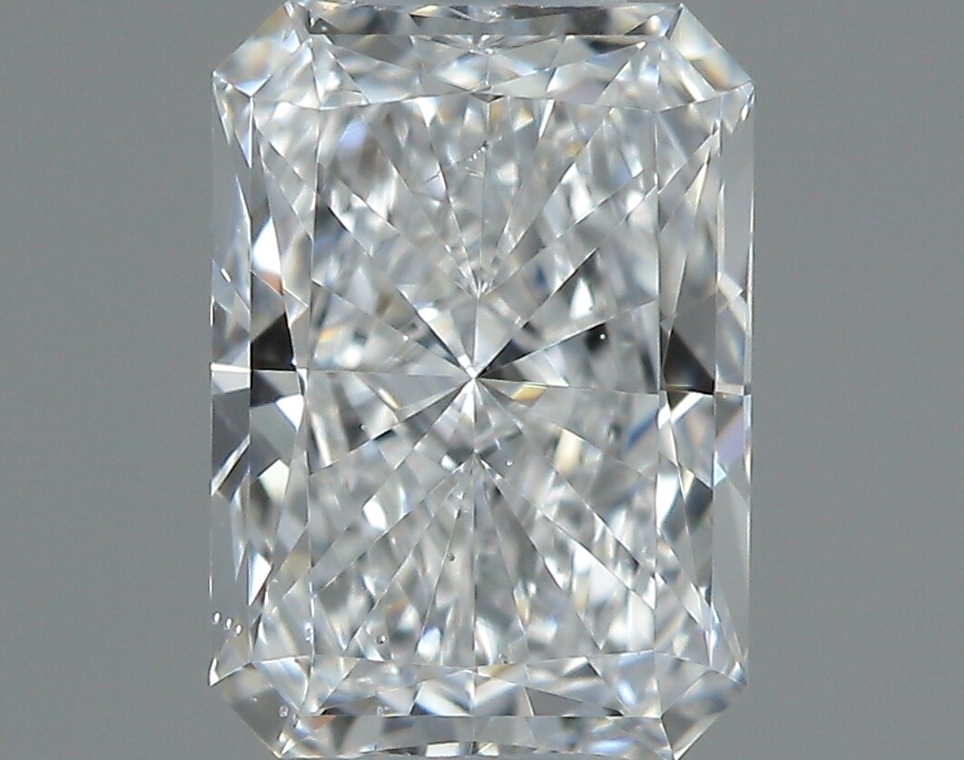 0.39carat, E color, SI2 clarity, 0 cut, EX polish, VG symmetry, FNT fluorescence, GIA lab, 1529017733 certificate, diamond